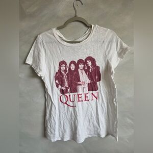 Queen Official Merch Group Photo Graphic T-Shirt White Women’s Sz M